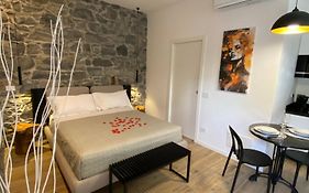Room 1913